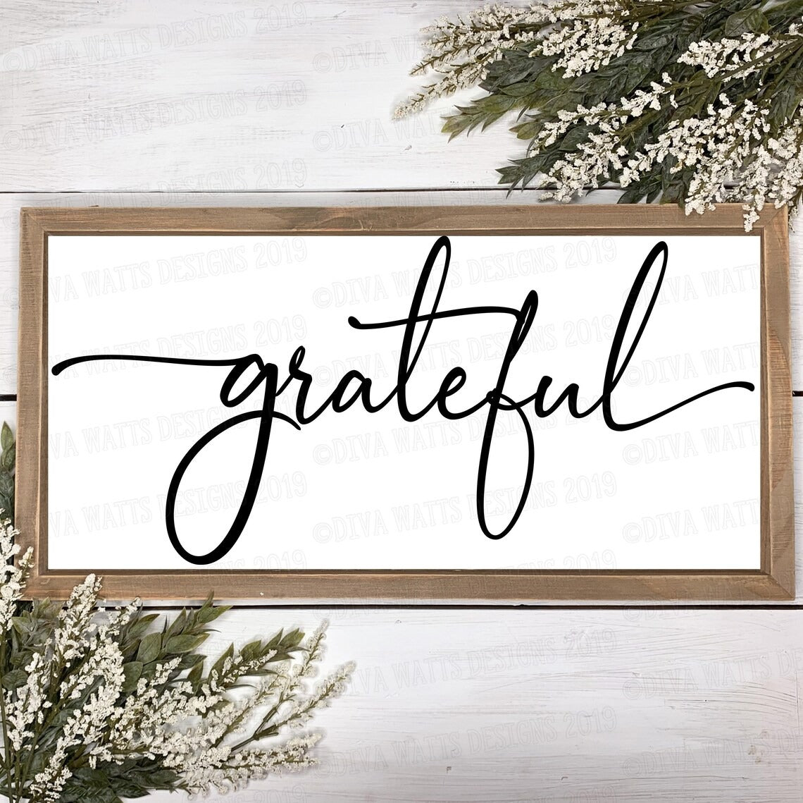 SVG Grateful | Cutting File | Farmhouse Handwriting Script with Tails | Sign | Pillow | Shirt | DXF PNG eps | Instant Download |