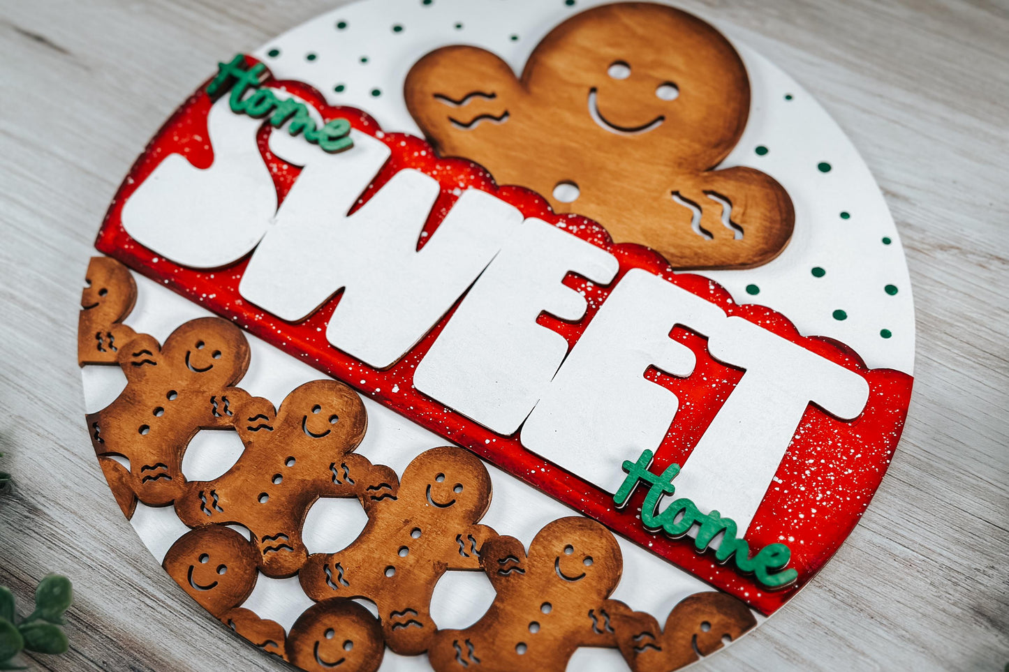 Home Sweet Home Gingerbread Door Hanger SVG | Cute Gingerbread Men Christmas Decor | Holiday Laser Cut File