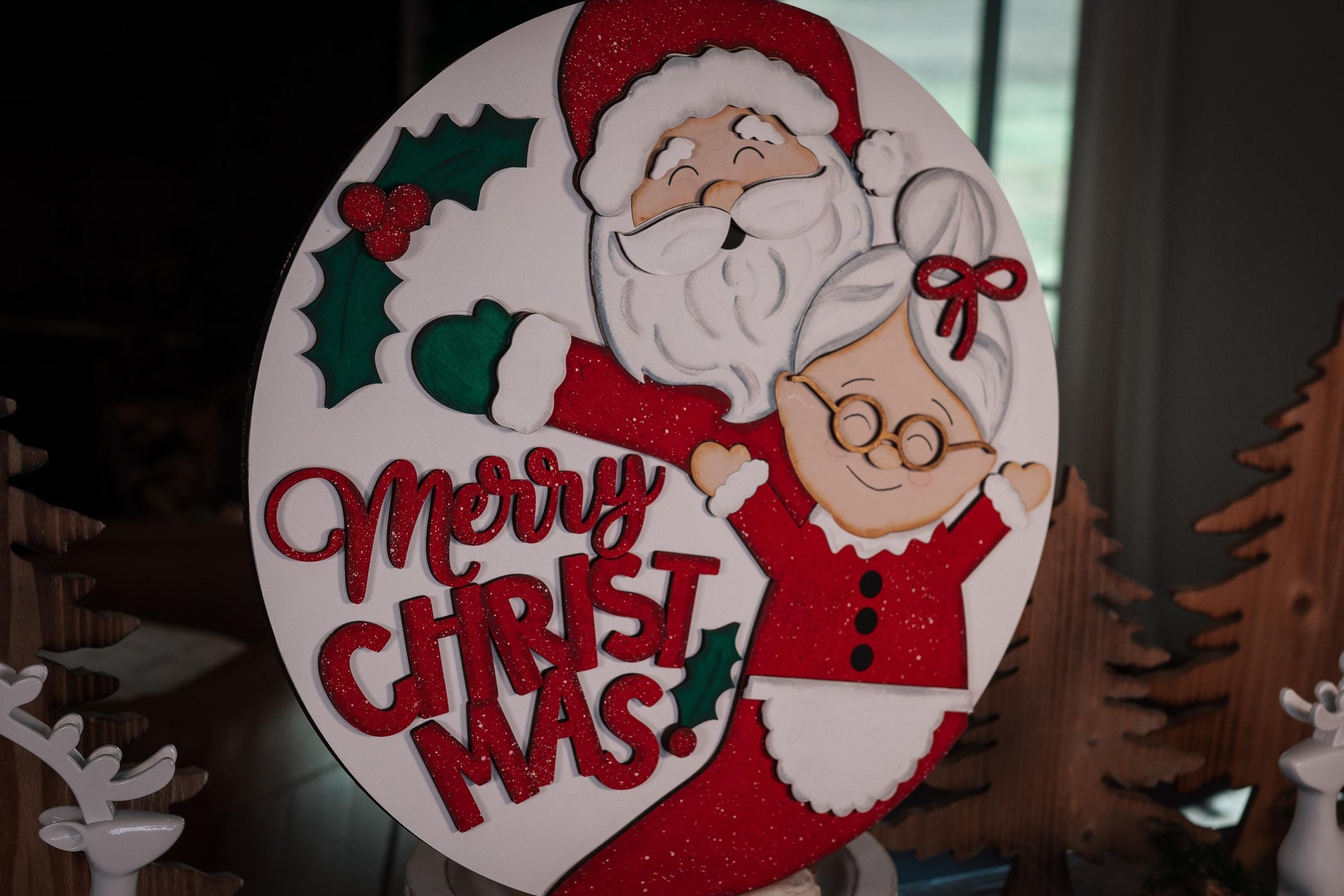 Santa and Mrs. Claus Laser Cut File | Merry Christmas SVG Round Door Hanger | Festive Laser Cut Christmas SVG Decor