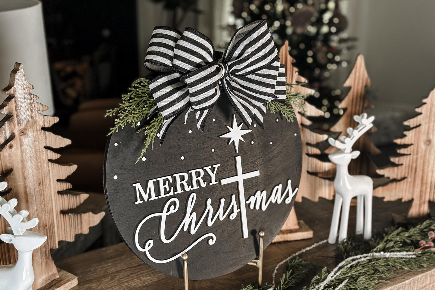 Merry Christmas Cross SVG | Laser Door Hanger Template | Faith-Based Holiday Sign | Jesus Door Hanger SVG | Glowforge Laser Cut File