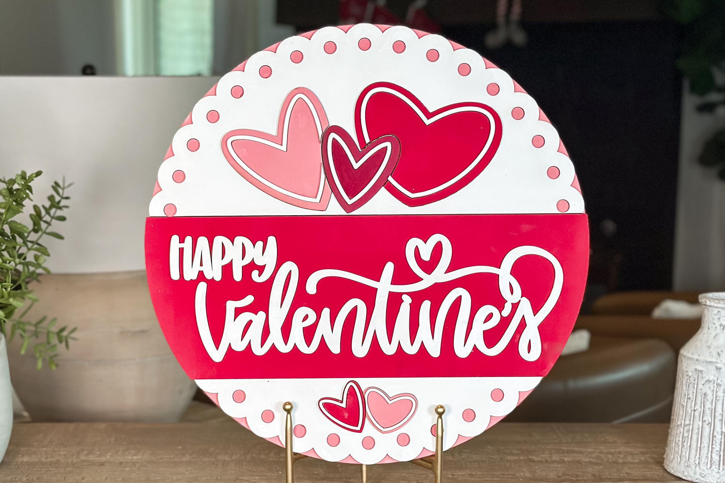 Happy Valentines Day Round Door Hanger SVG, Heart Layered Laser File, Valentine's Day Sign Design for Glowforge and Xtool