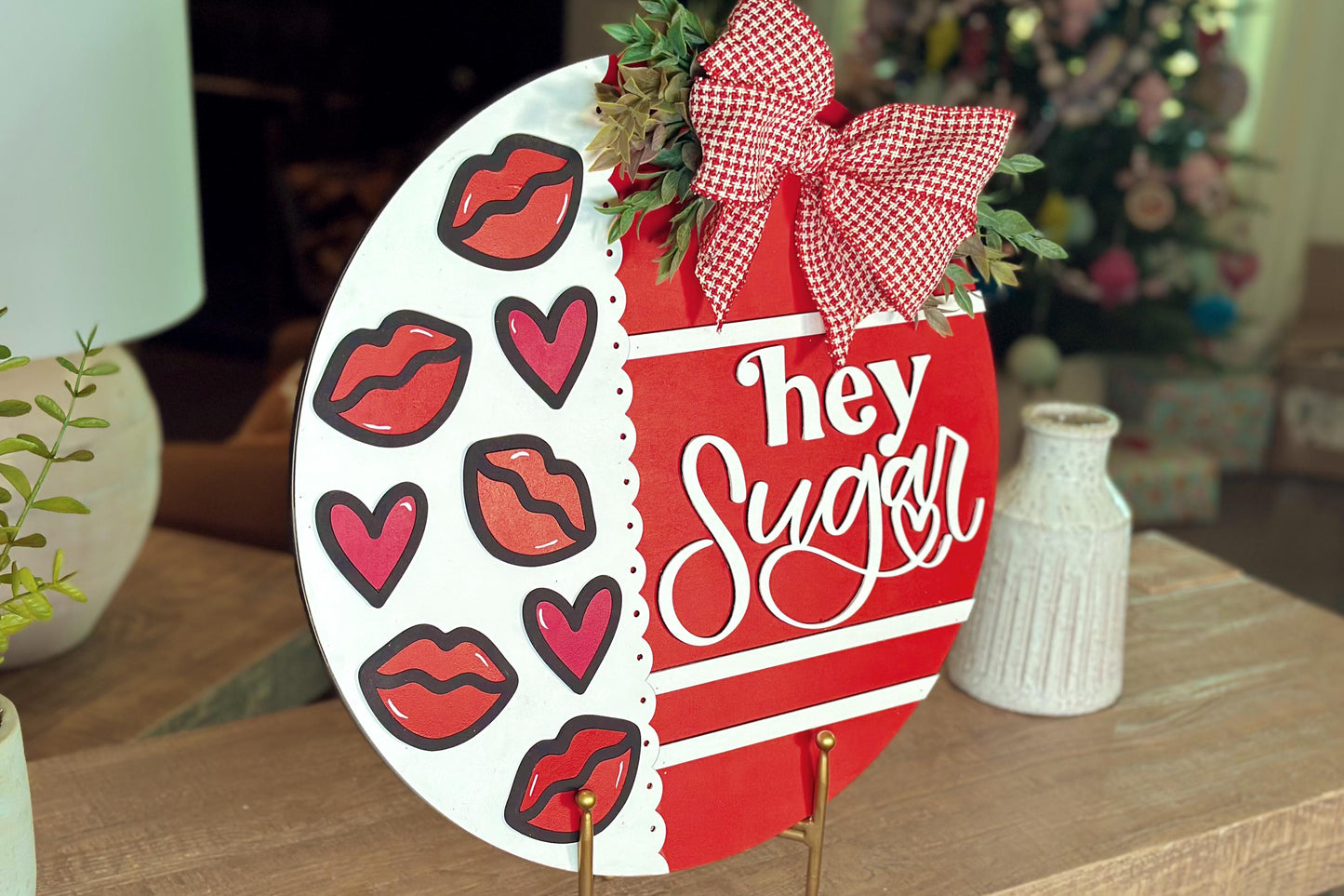 Hey Sugar SVG Laser Cut File, Valentine's Day Door Hanger Template, Kiss and Heart Round Sign Design, Glowforge & Xtool Compatible