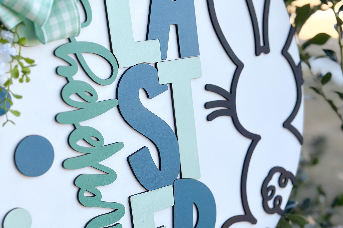 Easter Door Hanger SVG, Bunny and Lettered Laser Cut File, Round Sign Design, Glowforge SVG, Xtool, Farmhouse Spring Decor