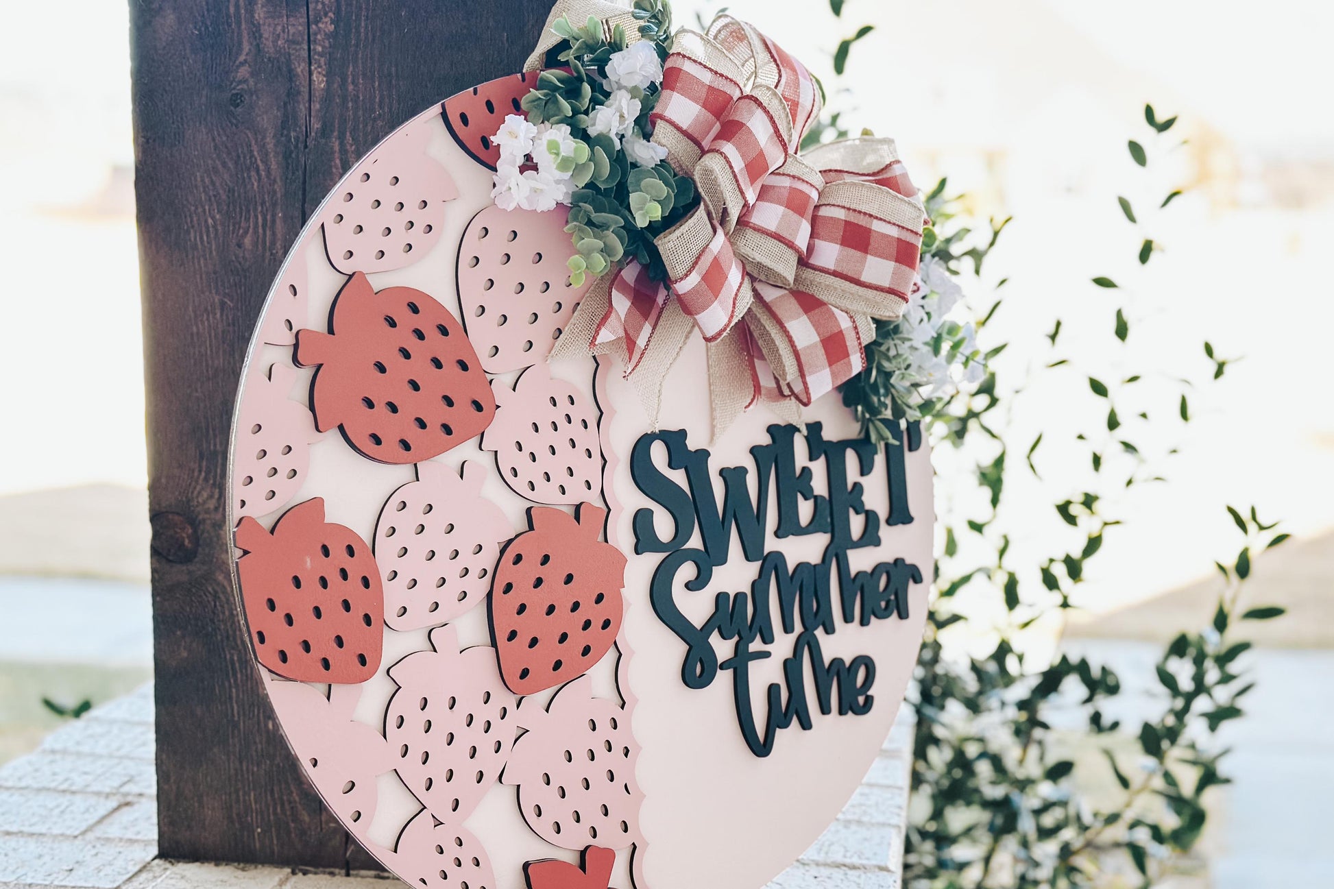 Sweet Summertime Door Hanger SVG, Strawberry Laser Cut File, Round Sign Design, Glowforge SVG, Xtool, Farmhouse Summer Decor