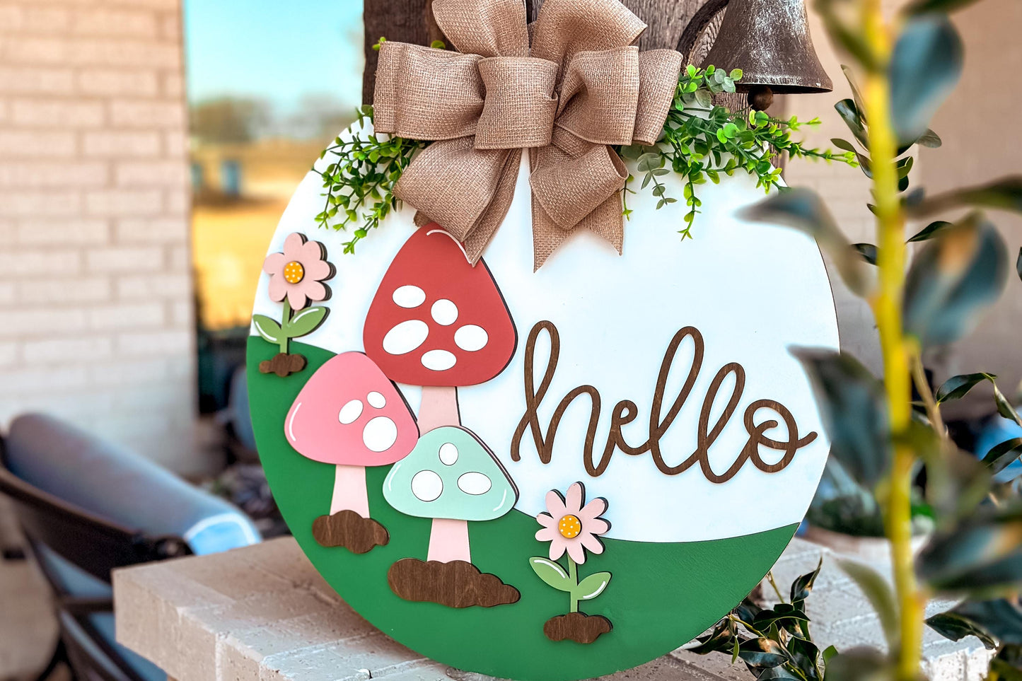 Hello Ladybug Door Hanger SVG, Round Laser Cut File for Glowforge, Customizable Farmhouse Welcome Sign, Spring Front Door Decor
