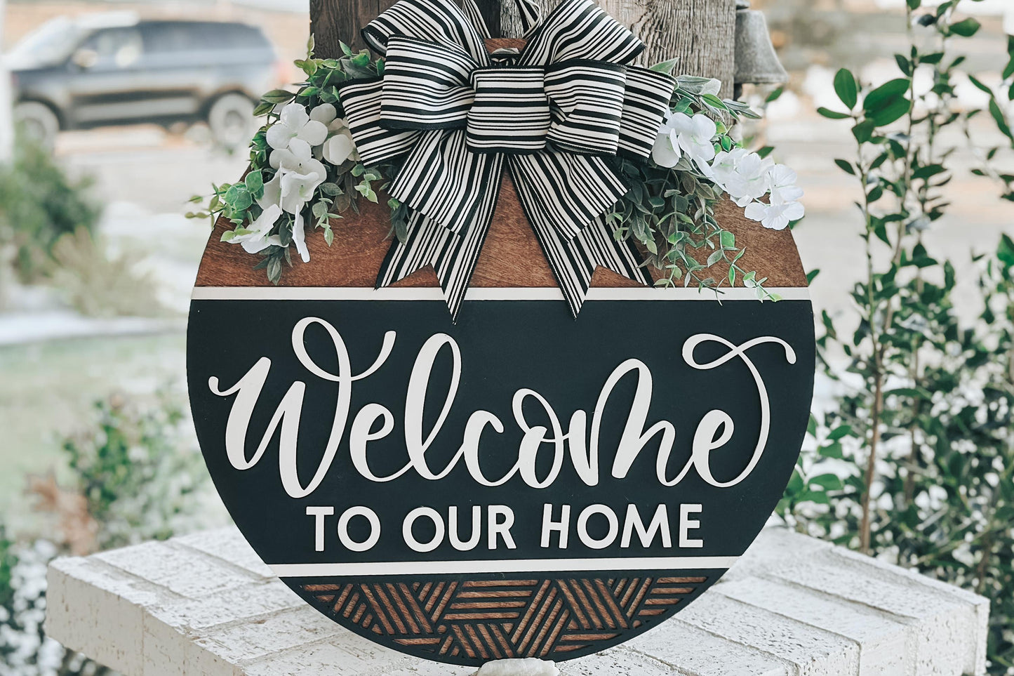 Welcome to Our Home Door Hanger SVG – Round Layered Laser Cut File for DIY Home Decor, Farmhouse Sign Template, Geometric Door Hanger svg