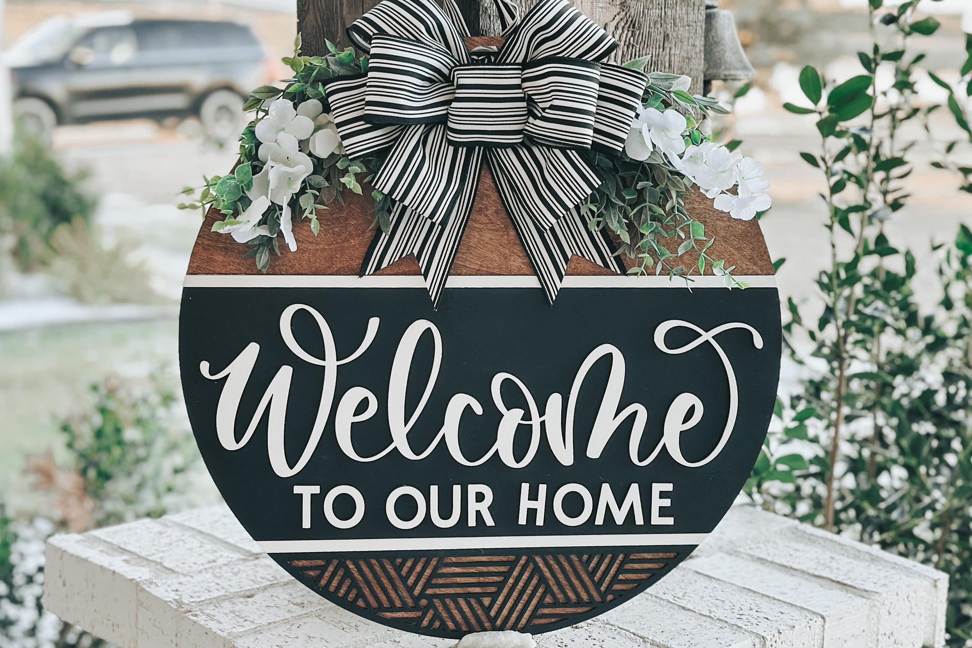 Welcome to Our Home Door Hanger SVG – Round Layered Laser Cut File for DIY Home Decor, Farmhouse Sign Template, Geometric Door Hanger svg