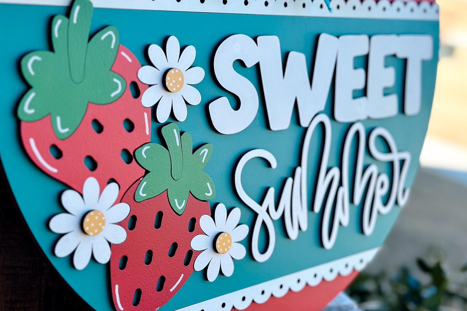 Sweet Summer Strawberry Door Hanger SVG Laser Cut File, Layered Round Sign SVG, Summer Glowforge Laser File, Door Hanger SVG, Strawberry svg