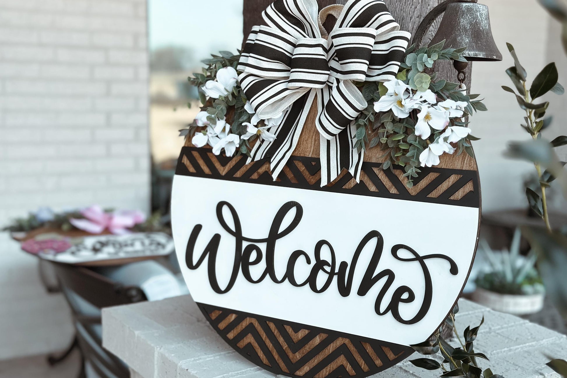 Welcome Door Hanger SVG, Geometric Laser Cut File, Round Door Sign Design, Glowforge SVG, Xtool, Farmhouse Welcome Decor