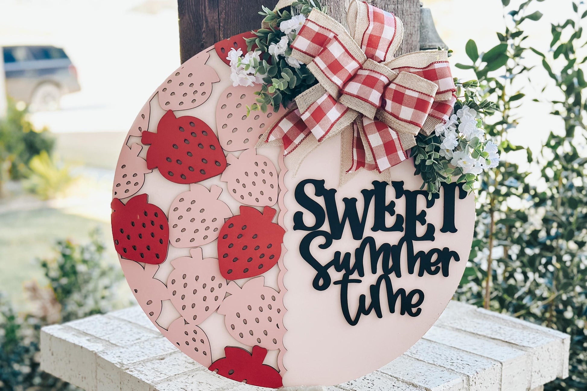 Sweet Summertime Door Hanger SVG, Strawberry Laser Cut File, Round Sign Design, Glowforge SVG, Xtool, Farmhouse Summer Decor