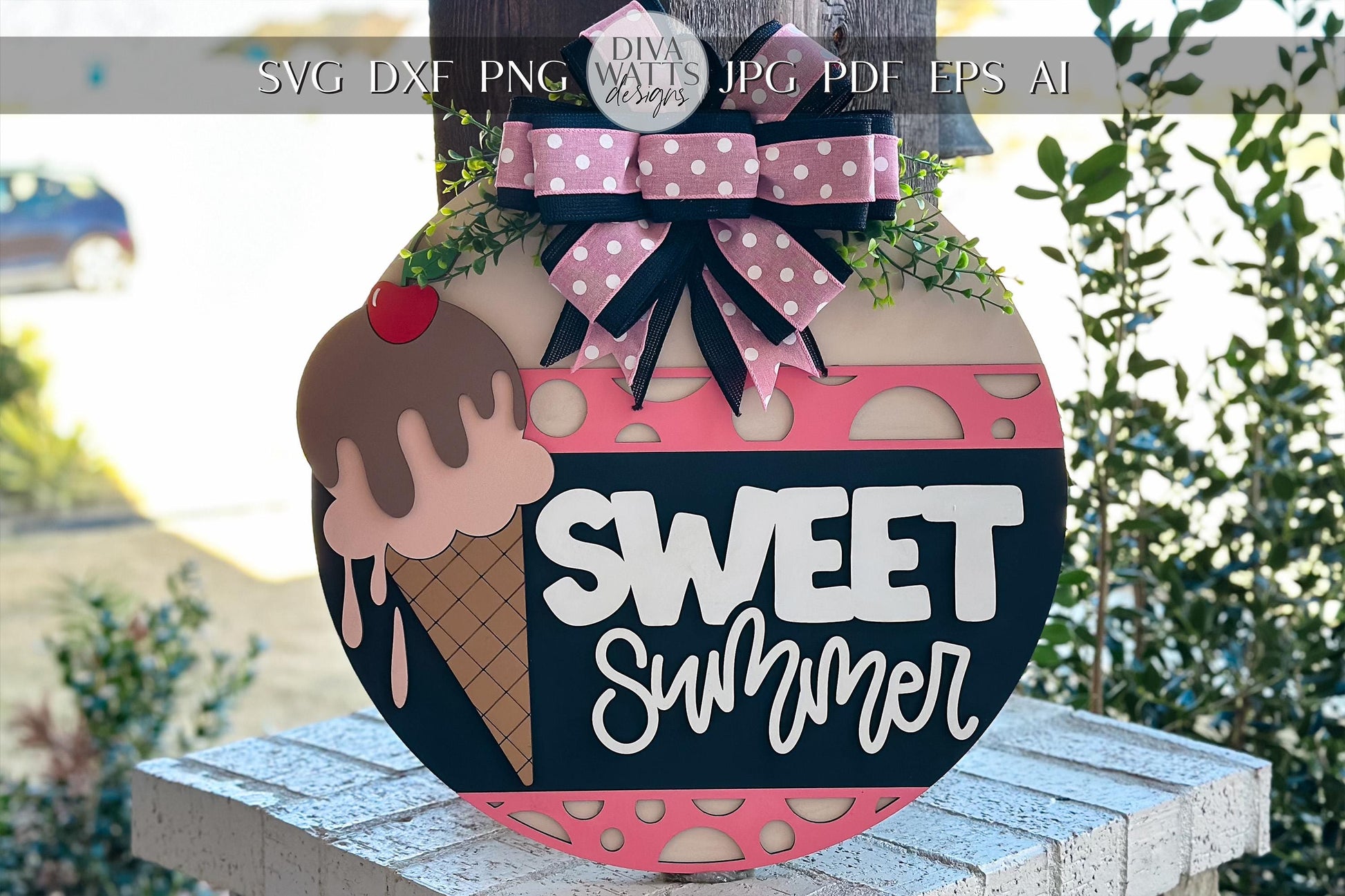 Sweet Summer Ice Cream Door Hanger SVG, Round Laser Cut File for Glowforge, Customizable Summer Sign, Farmhouse Wall Decor