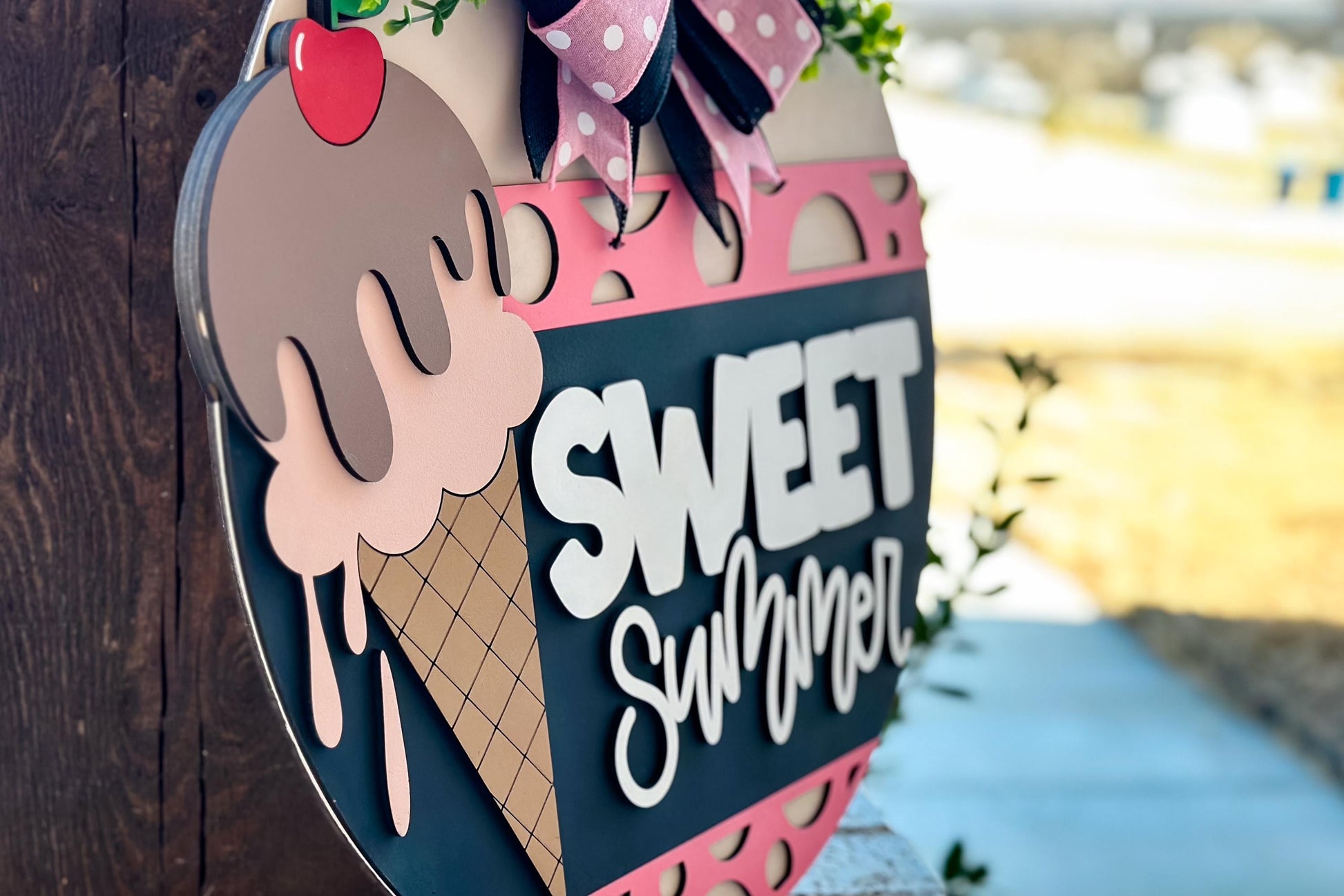 Sweet Summer Ice Cream Door Hanger SVG, Round Laser Cut File for Glowforge, Customizable Summer Sign, Farmhouse Wall Decor