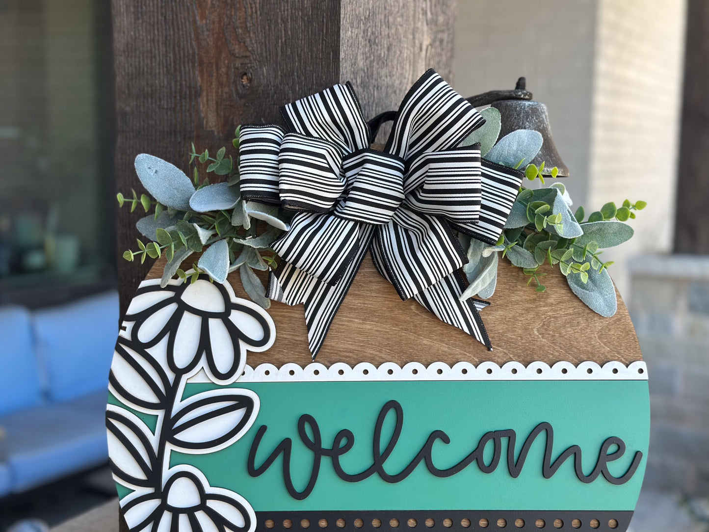 Welcome Door Hanger SVG, Floral Laser Cut File, Layered Round Sign for Glowforge Xtool, DIY Front Door Decor, Farmhouse Wood Sign
