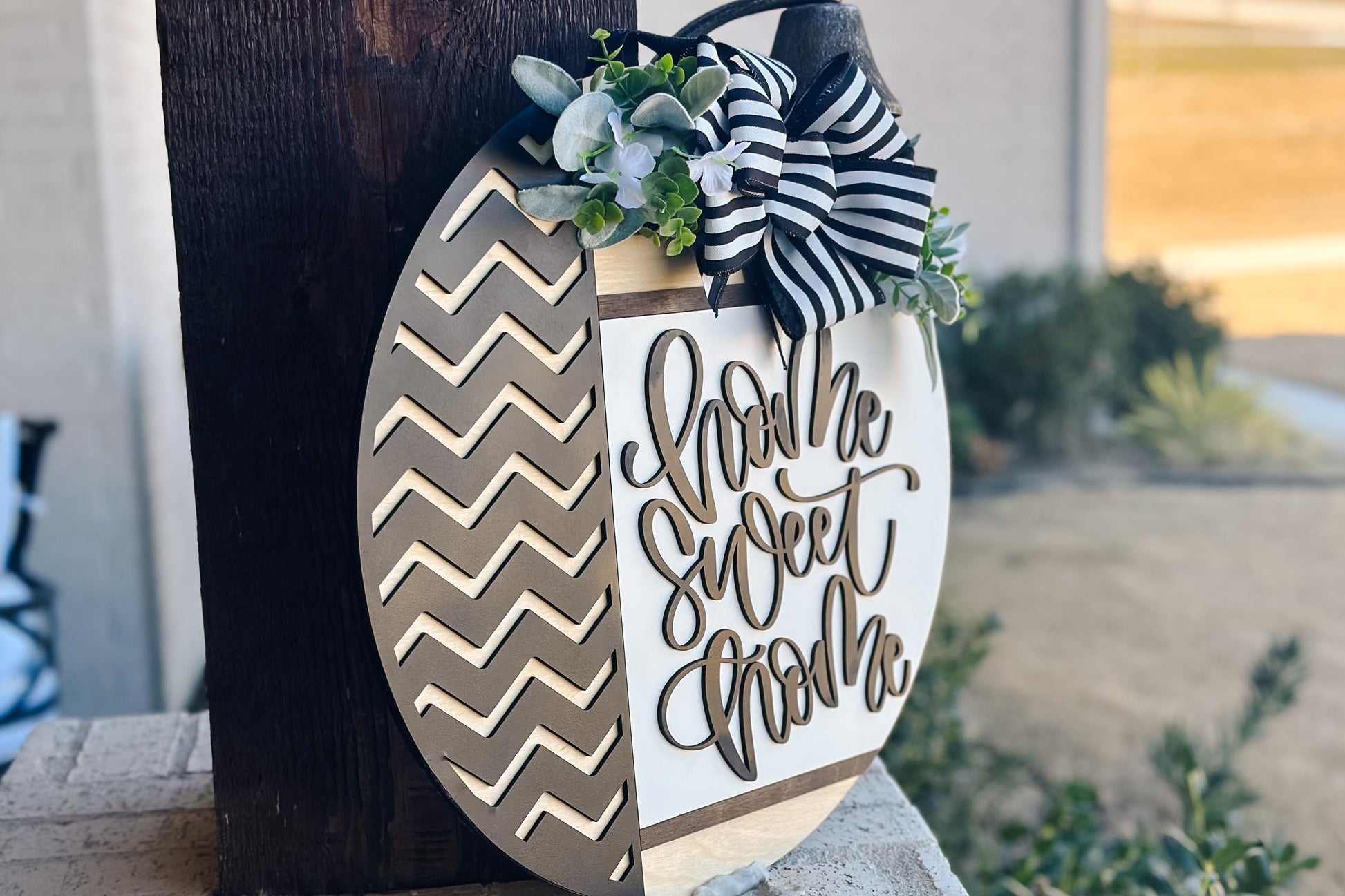 Home Sweet Home Door Hanger SVG, Layered Round Sign Laser Cut File, Farmhouse Welcome Sign for Glowforge Xtool, DIY Wood Decor Geometric SVG