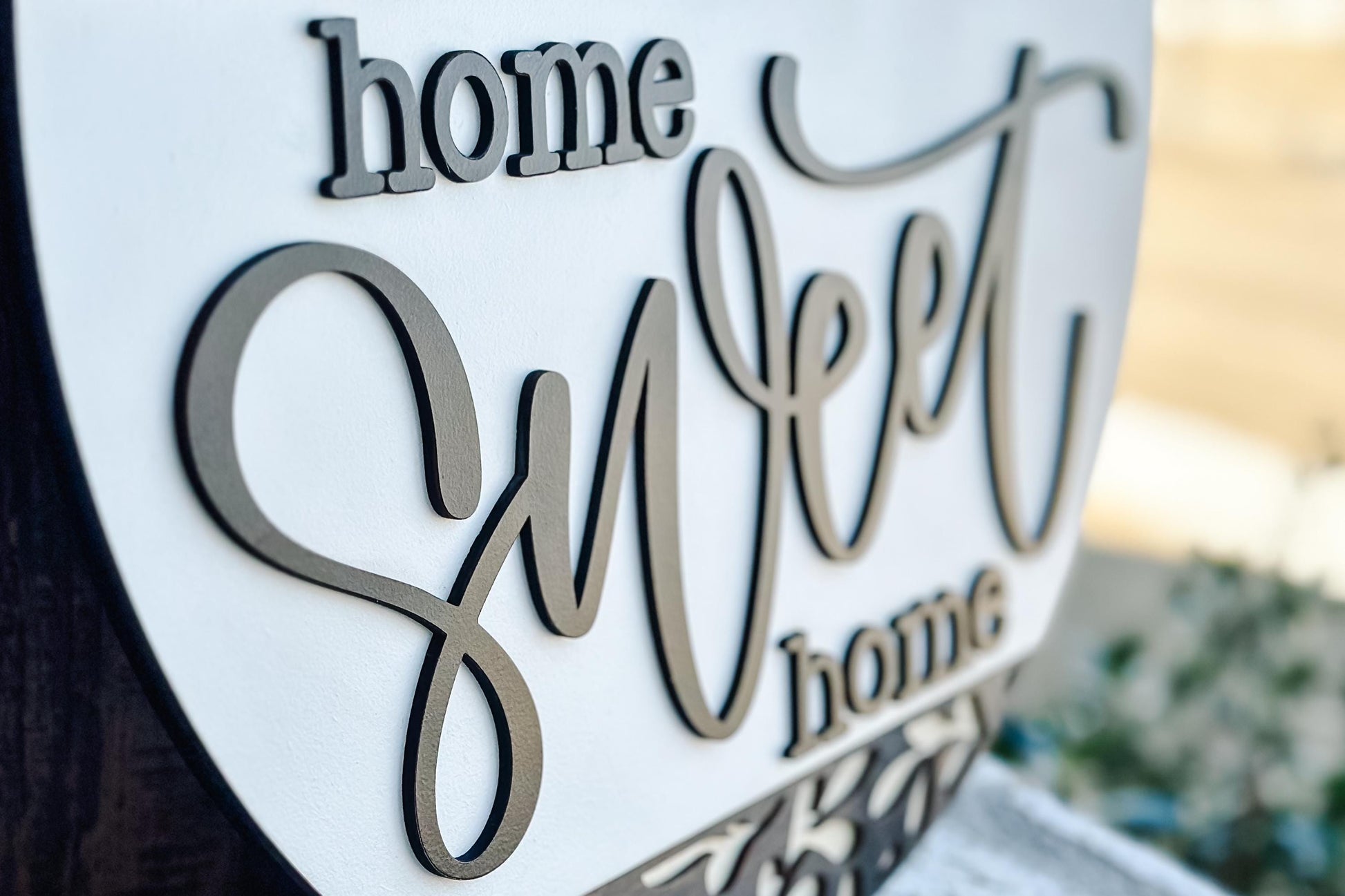 Home Sweet Home SVG, Round Door Hanger Laser Cut File, Farmhouse Welcome Sign, Glowforge Laser Sign, DIY Home Decor Modern Farmhouse Sign