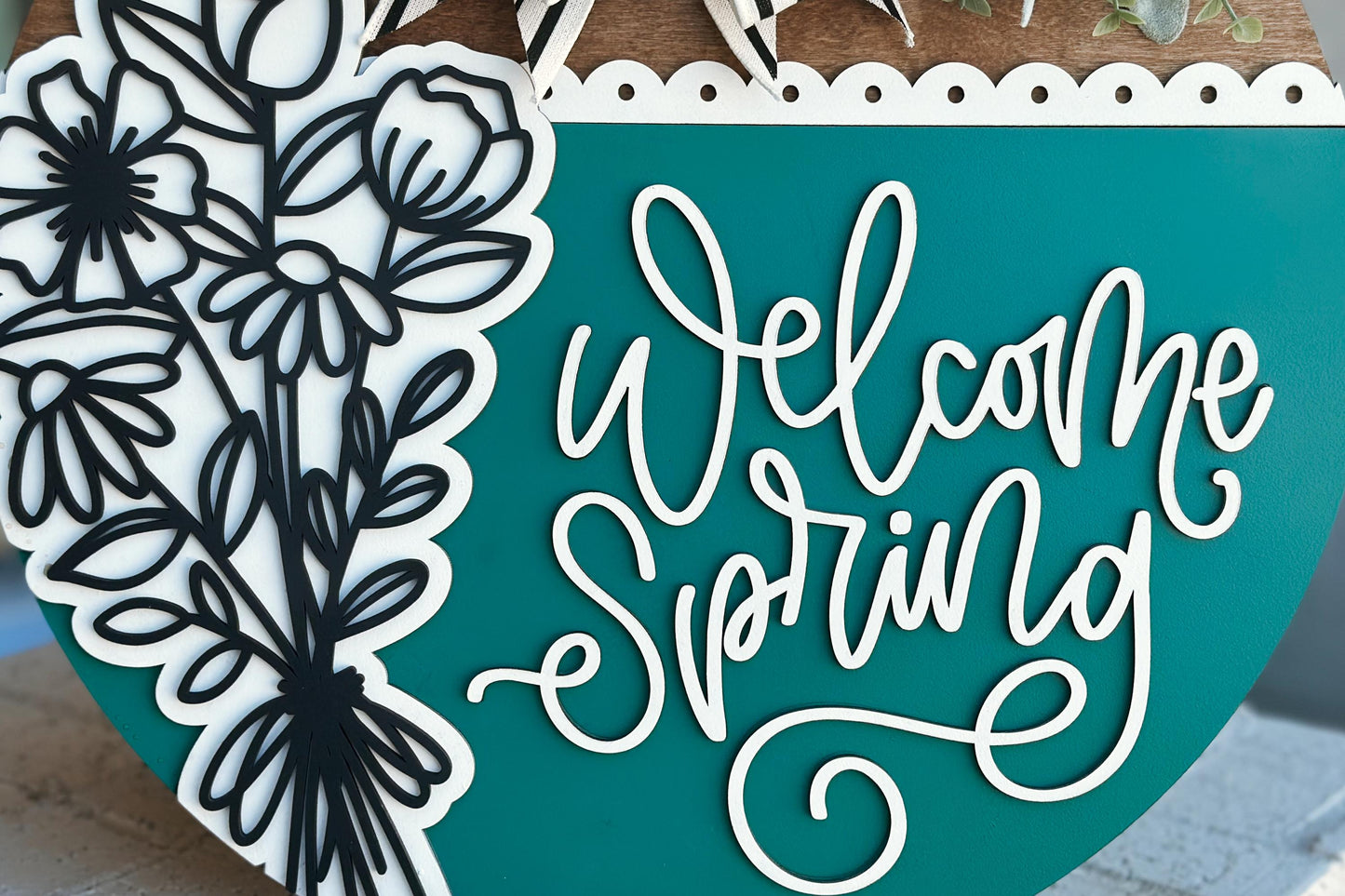 Welcome Spring Door Hanger SVG, Layered Floral Laser Cut File, Spring Porch Sign SVG, Glowforge Xtool Cut File, Farmhouse Decor
