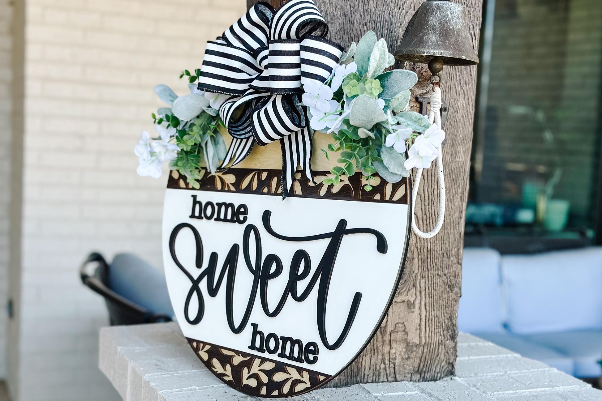 Home Sweet Home SVG, Round Door Hanger Laser Cut File, Farmhouse Welcome Sign, Glowforge Laser Sign, DIY Home Decor Modern Farmhouse Sign