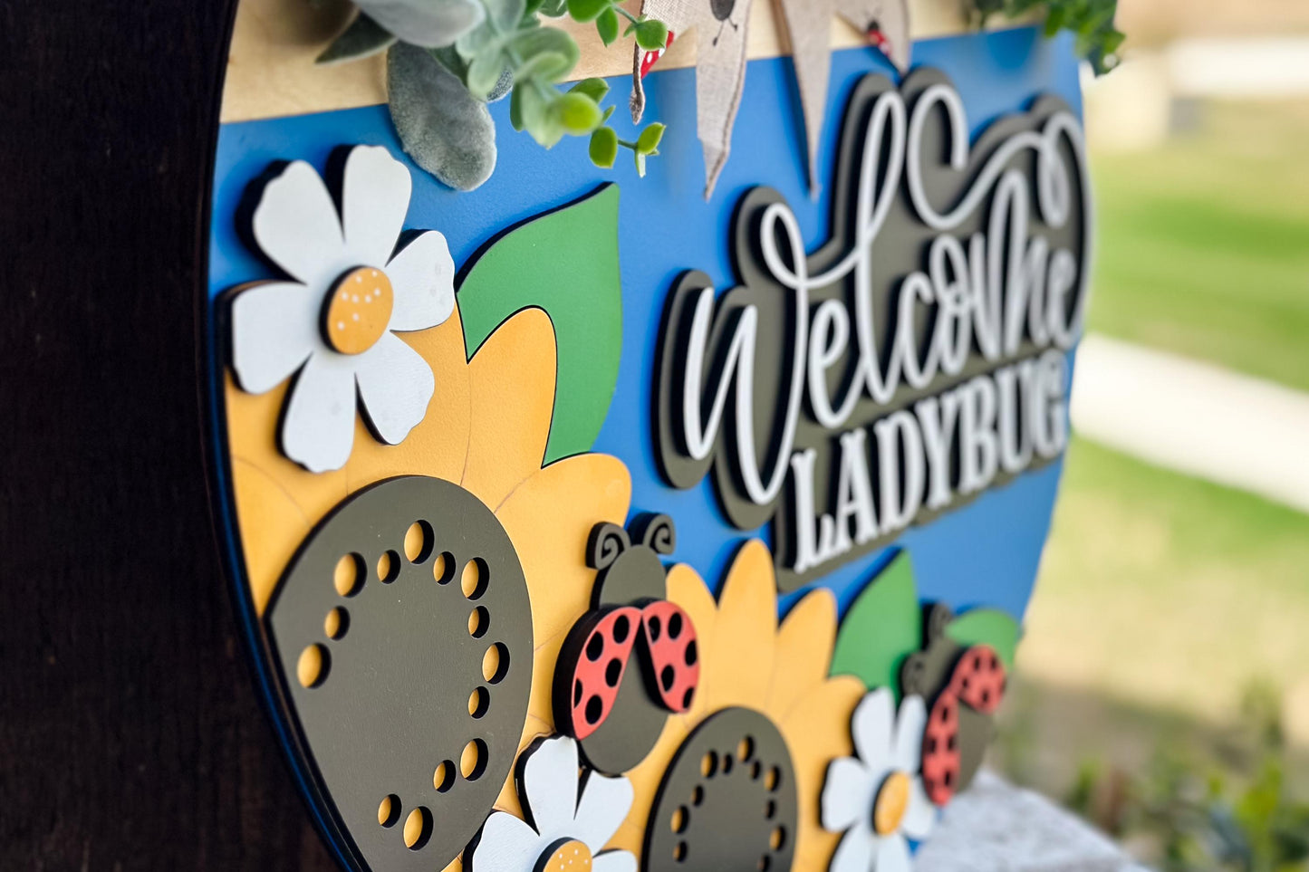 Welcome Ladybug SVG Laser File | Sunflower & Daisy Round Door Hanger SVG for Summer Laser Projects | Cute Bug Porch Sign