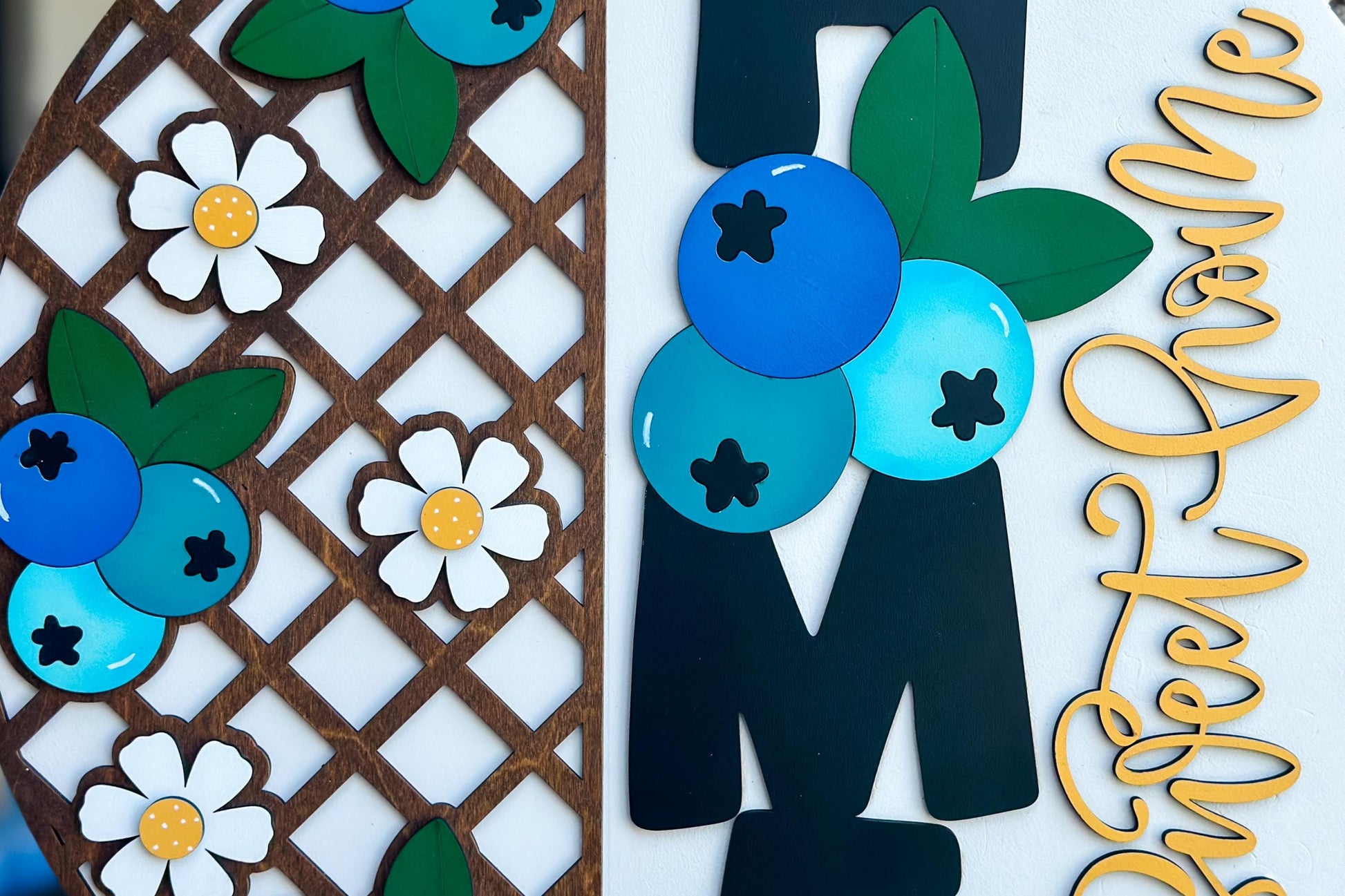 Laser Cut Door Hanger SVG | Home Sweet Home Blueberry Sign | Round Wood Sign Template | DIY Digital File | Glowforge xTool Compatible