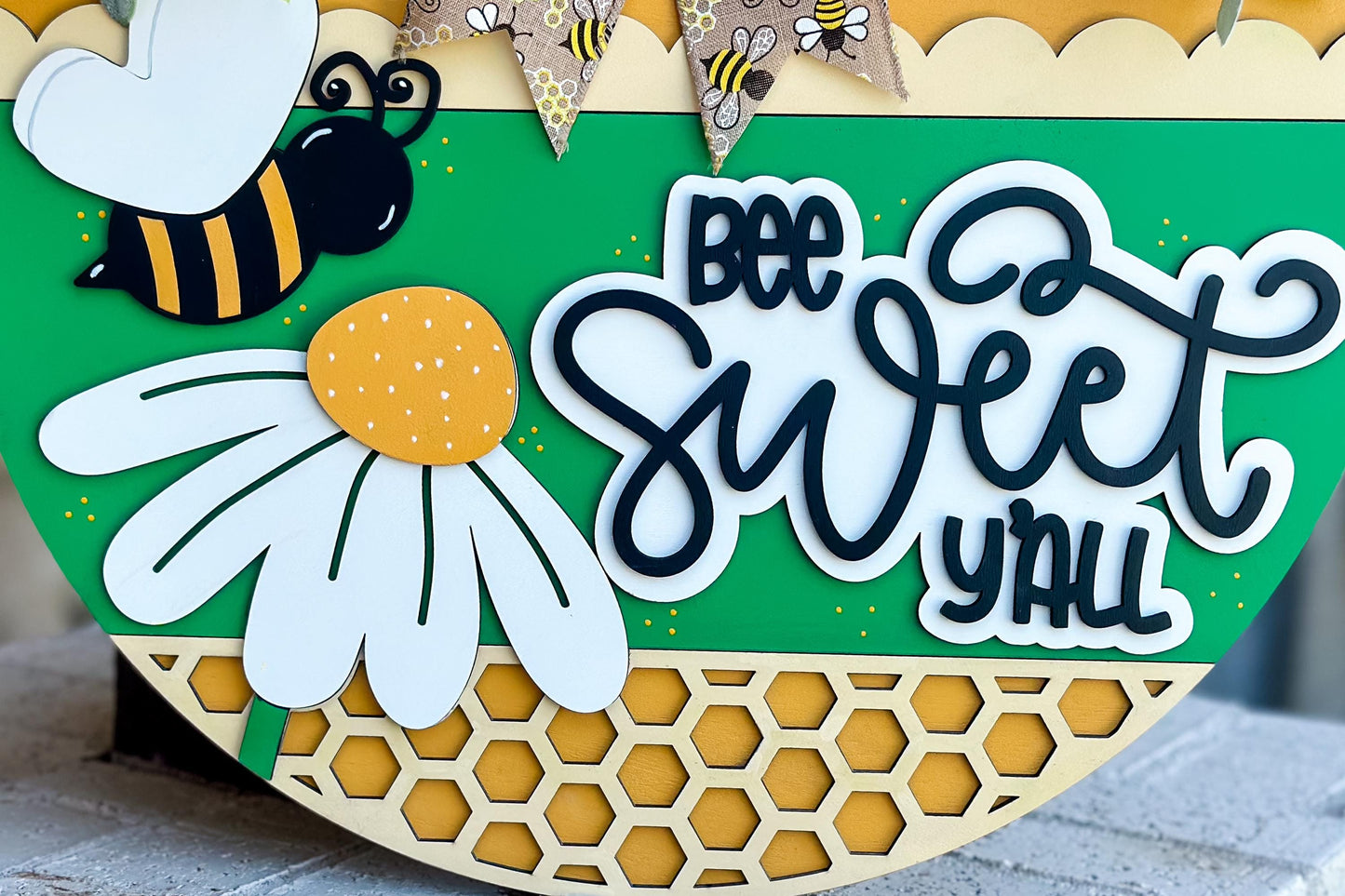 Bee Home Sweet Home SVG Laser File | Honeycomb Round Door Hanger SVG for Laser Cutting | Bumblebee Farmhouse Sign Summer Decor