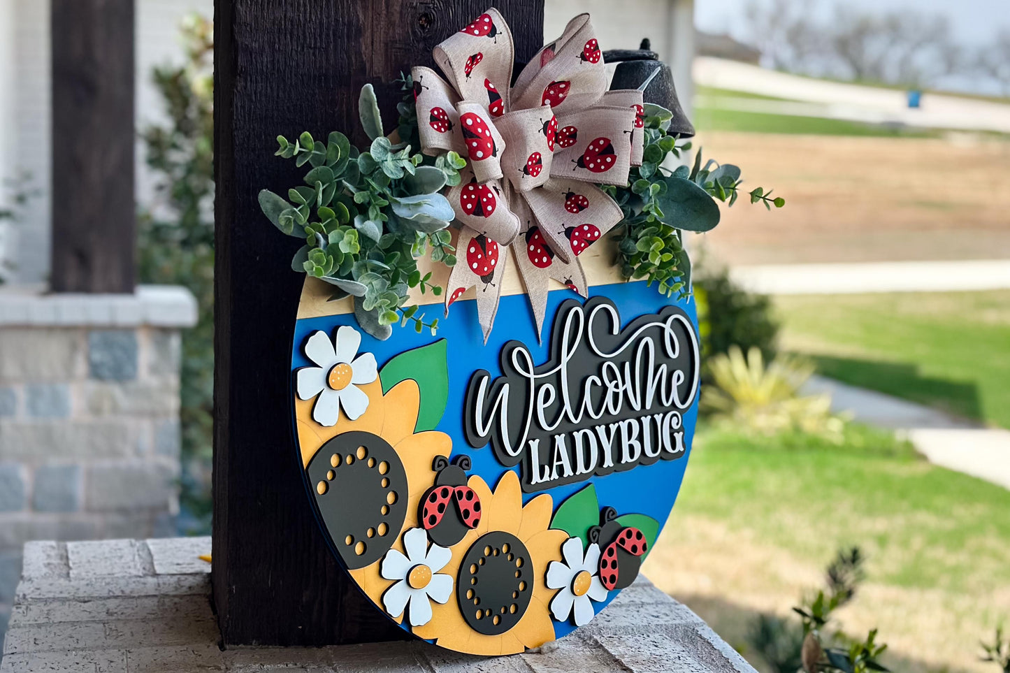 Welcome Ladybug SVG Laser File | Sunflower & Daisy Round Door Hanger SVG for Summer Laser Projects | Cute Bug Porch Sign