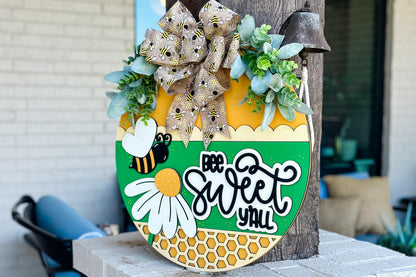 Bee Home Sweet Home SVG Laser File | Honeycomb Round Door Hanger SVG for Laser Cutting | Bumblebee Farmhouse Sign Summer Decor
