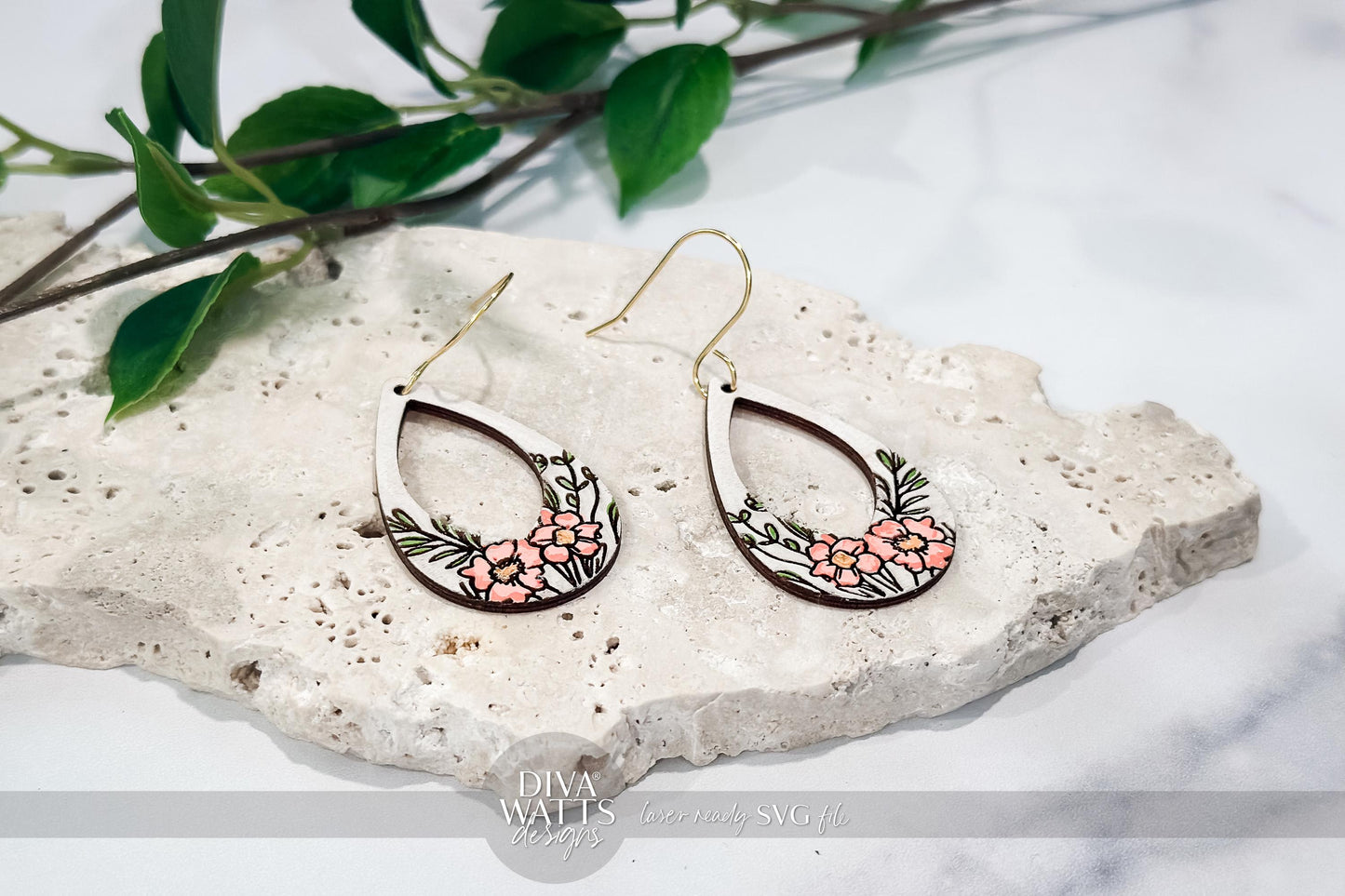 Teardrop Cutout Earring SVG | Engraved Floral Earrings File | DIY Jewelry SVG for Glowforge xTool | Laser Ready Botanical Cut File