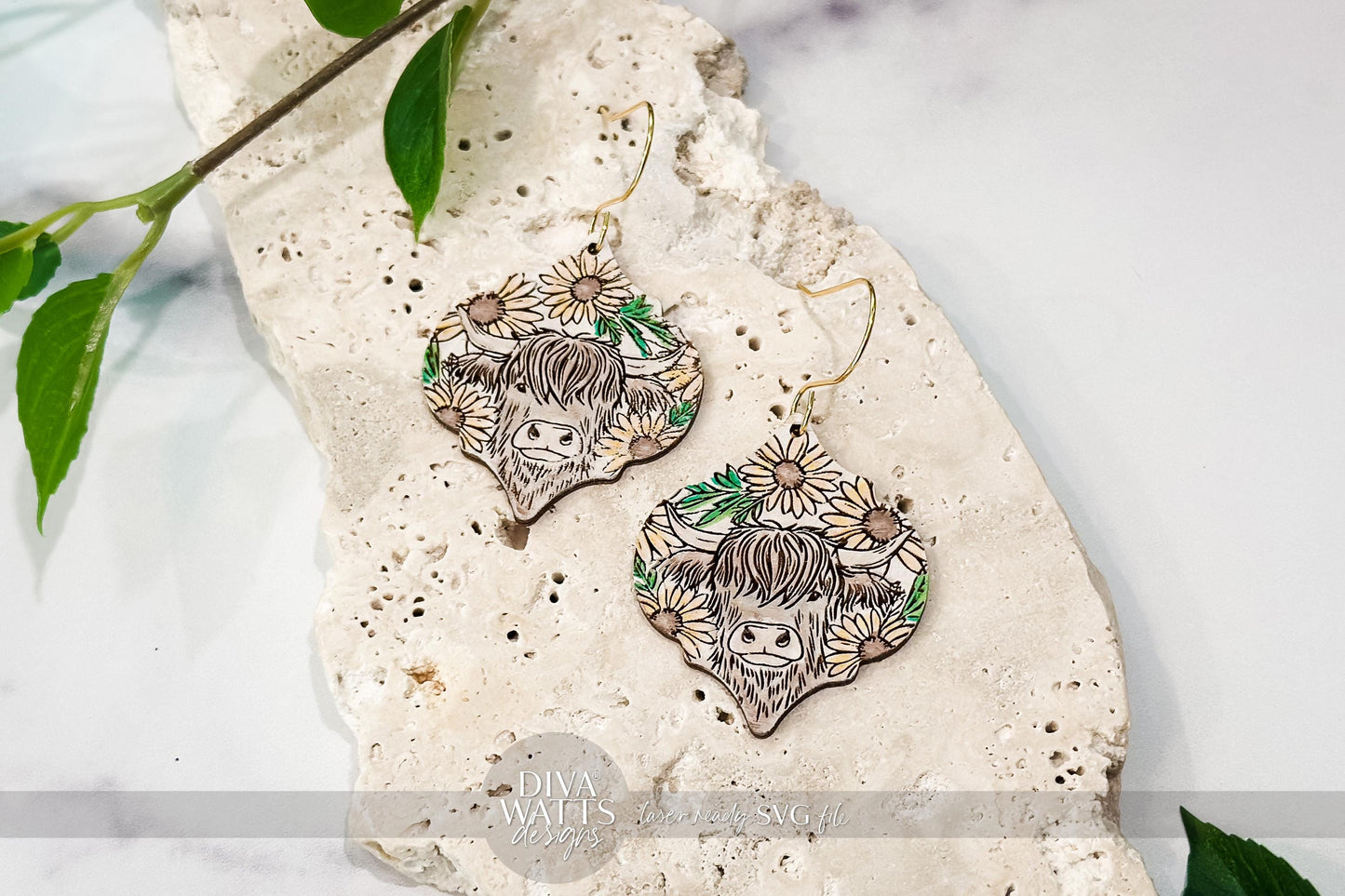 Highland Cow Earring SVG | Engraved Farm Animal Earrings | Floral Cow Laser Cut File for Glowforge xTool | Farmhouse Jewelry SVG