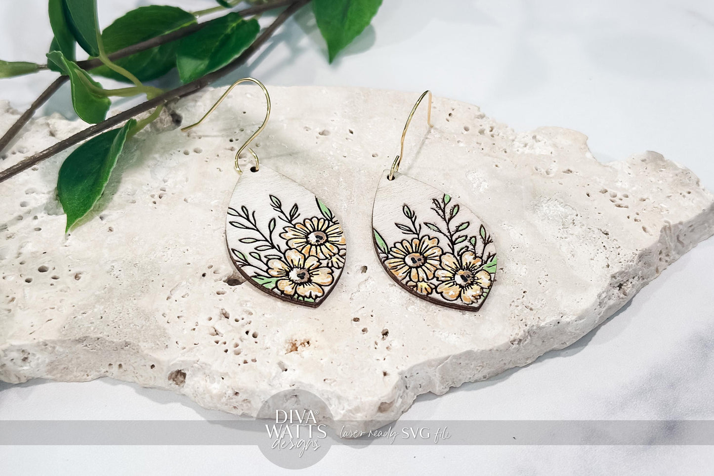 Laser Cut Earring SVG | Dainty Daisy Engraved Teardrop Earrings File | DIY Floral Jewelry Cut File for Glowforge xTool SVG