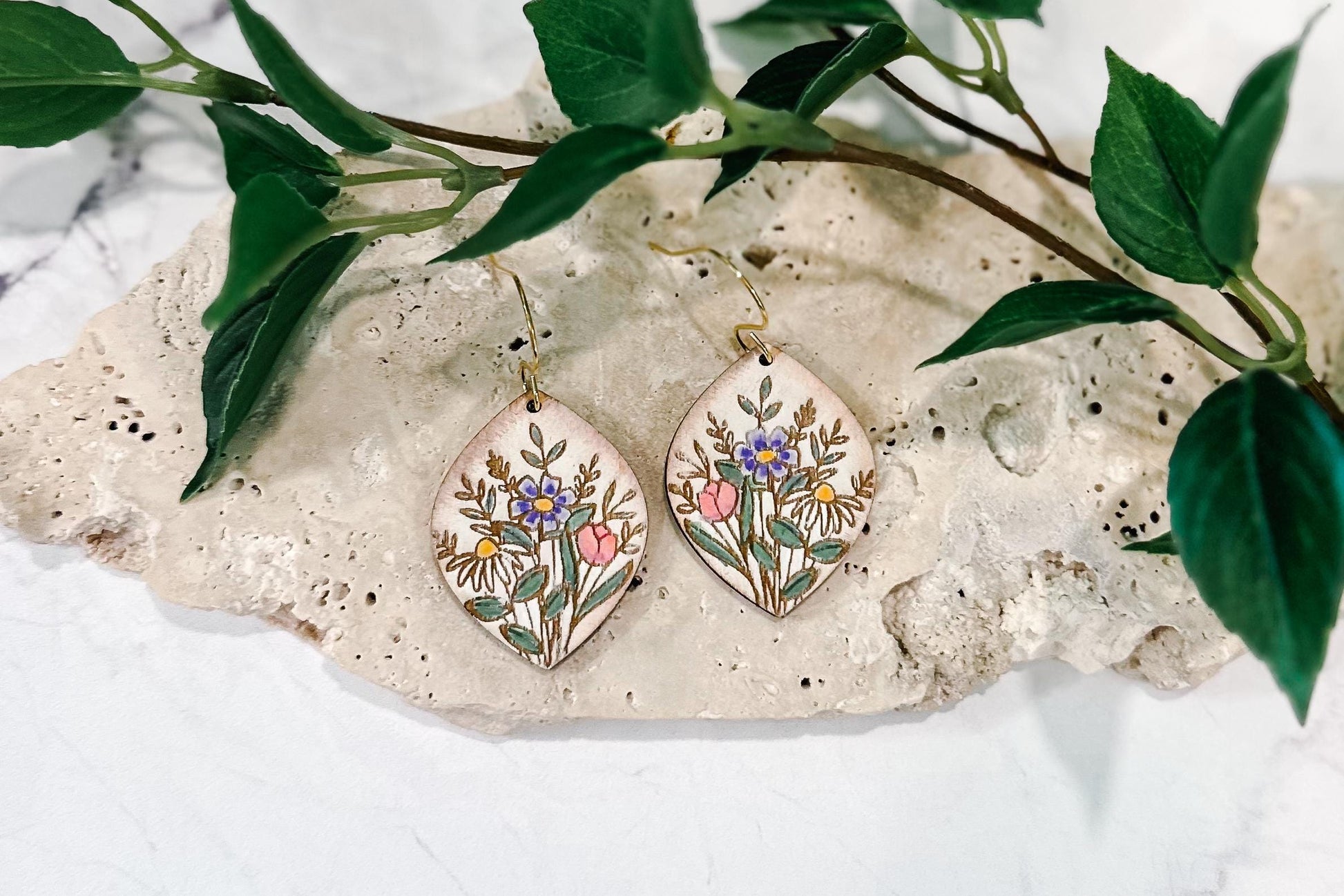 Floral Teardrop Earring SVG | Laser Cut Earring File | DIY Wood Jewelry Template | Digital Cut File Glowforge xTool Compatible