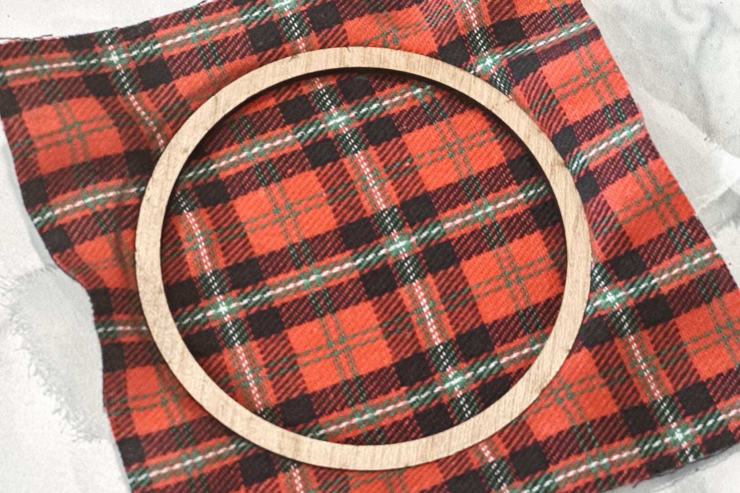 Embroidery Hoop Ornament SVG | Rustic Christmas Round Ornament Laser Cut File | DIY Holiday Décor for Glowforge xTool OMTech
