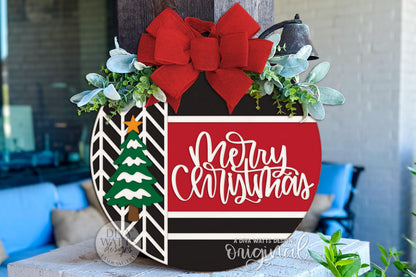 Merry Christmas Round Door Hanger SVG Striped Tree Laser Cut File for Glowforge xTool OMTech Holiday Porch Sign DIY Decor