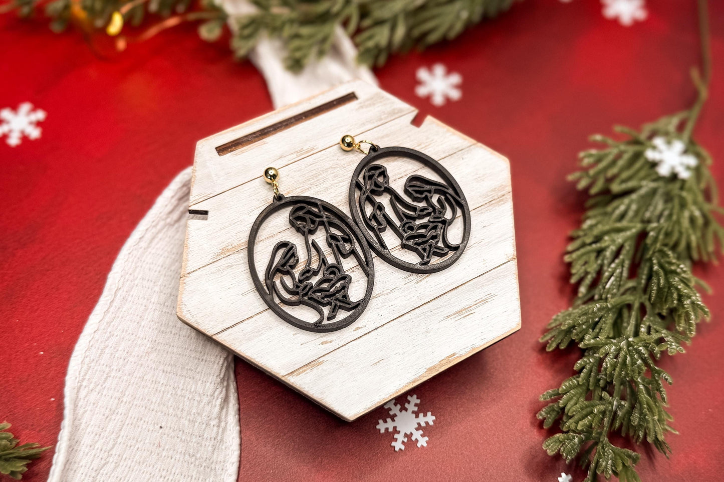 Nativity Scene Earrings SVG | Religious Christmas Earrings Laser Cut File for Glowforge xTool OMTech | Holy Family Jewelry SVG