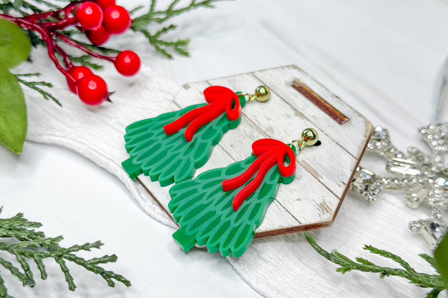 Christmas Tree Earrings SVG, Coquette Bow Holiday Earring Laser Cut File, Layered Ribbon Jewelry Design for Glowforge, xTool, OMTech