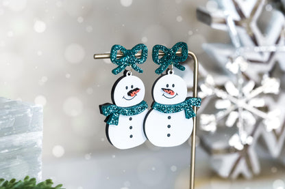 Snowman Earrings SVG | Winter Laser Cut Earring File for Glowforge xTool | Christmas Dangle Jewelry Design for Acrylic or Wood