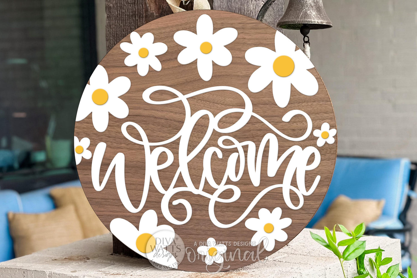 Welcome Daisy Floral Round Door Hanger SVG Laser Cut File, Spring Porch Sign Round, Layered Welcome Door Decor DIY Glowforge