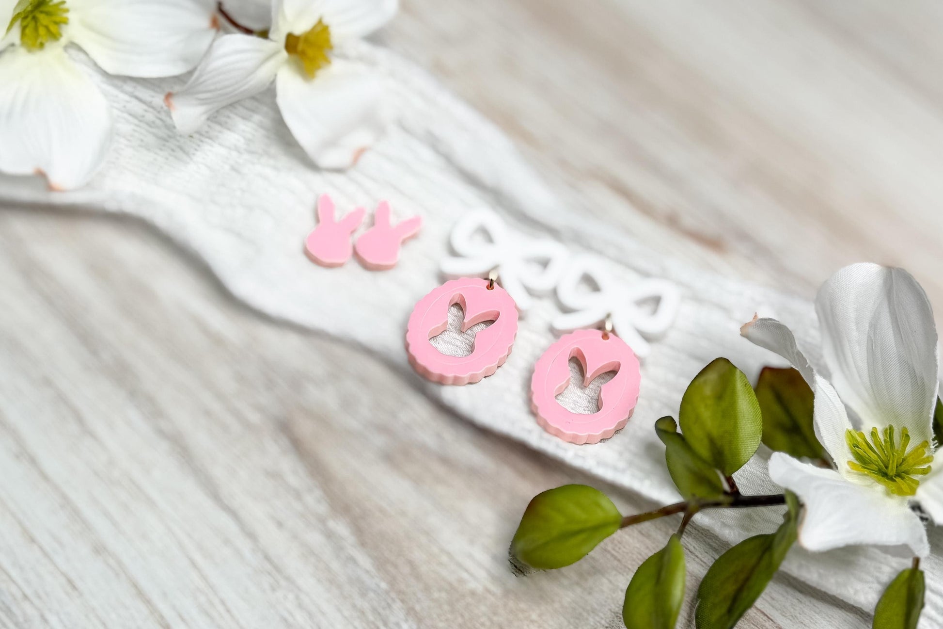 Easter Bunny Earrings SVG Laser Cut File for Dangle and Stud Earrings, Acrylic Bunny Jewelry SVG, Spring Laser Cut Earring File