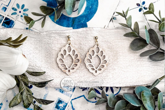 Digital SVG File Instant Download Leaf Frame Teardrop Dangle Earrings Botanical Nature Style Boutique-Style Earring Design