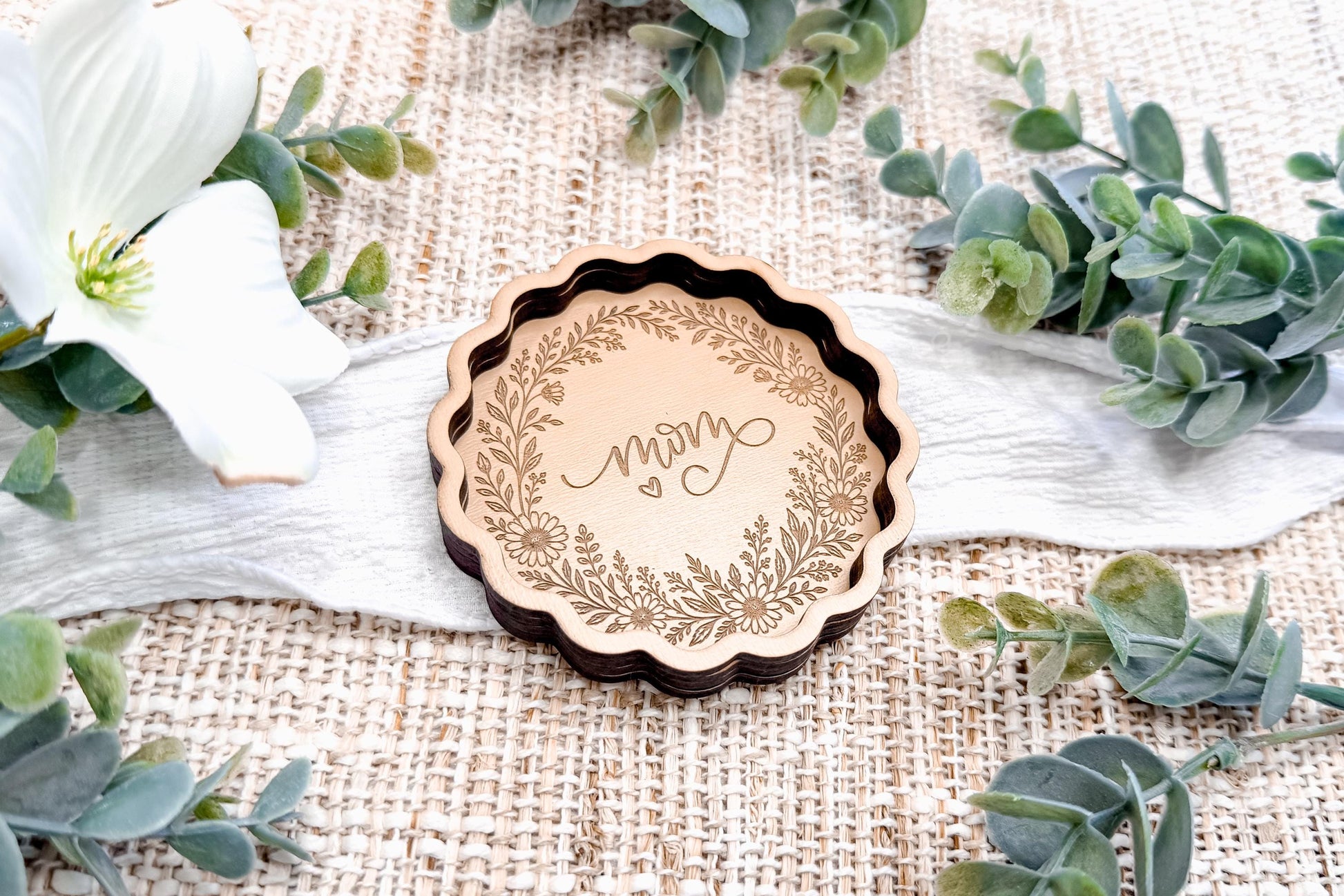 Trinket Tray Engraving SVG Mom Floral Wreath Ring Dish SVG Jewelry Dish Laser Engrave File Scalloped Catchall Tray Thoughtful Gift Idea