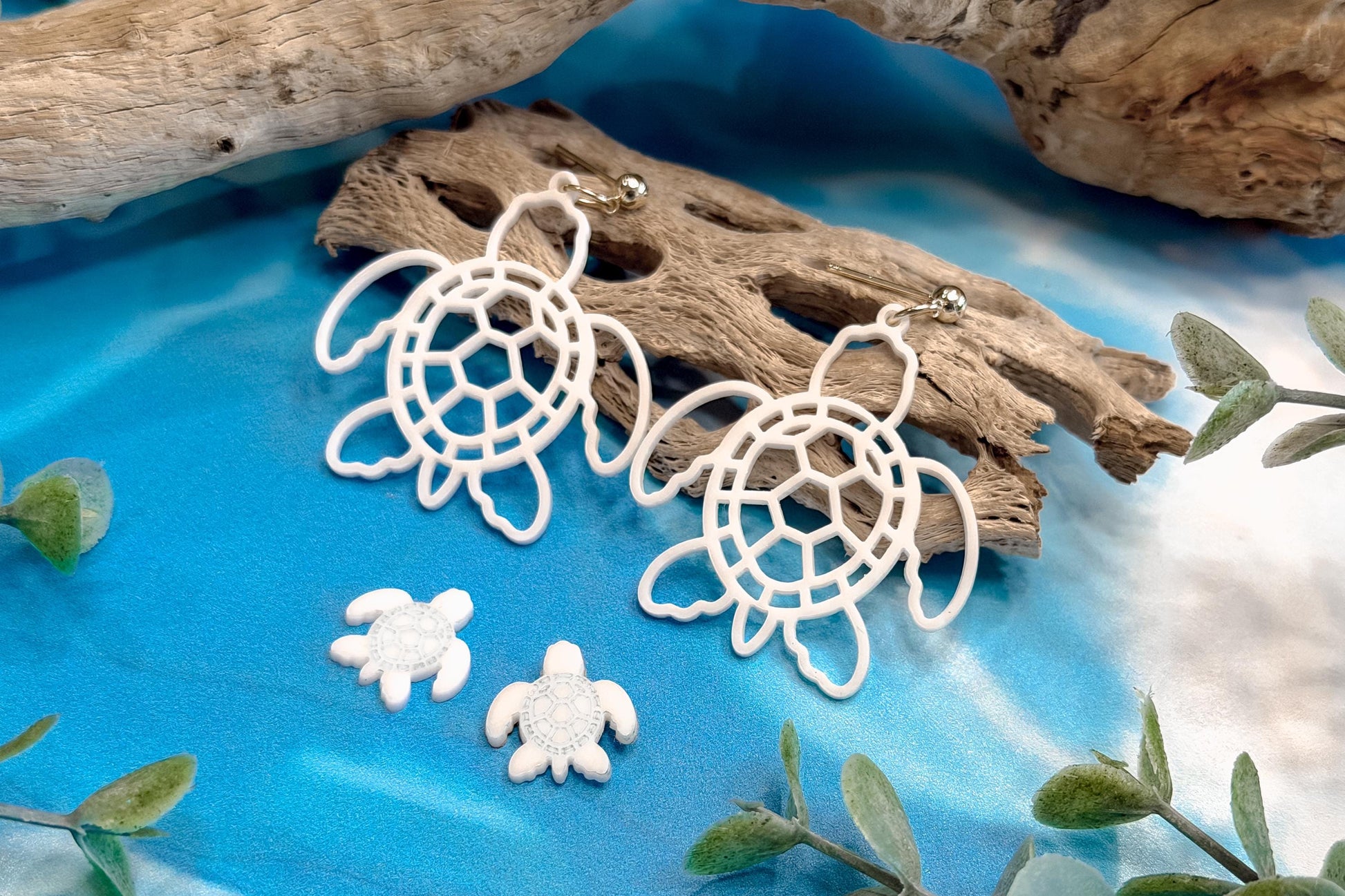 Sea Turtle Dangle and Stud Earrings SVG, Coastal Earrings Laser Cut File, Acrylic Jewelry SVG for Glowforge and xTool