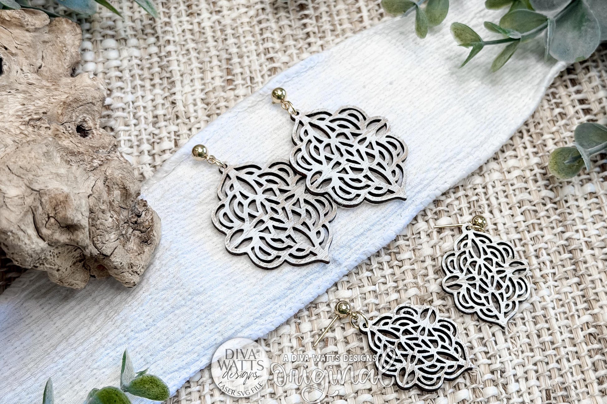 Digital SVG File Instant Download Floral Filigree Dangle Earring Design Featuring Large Statement and Smaller Regular Size Versions, Elegant Boho Boutique-Style Earring Design for Laser Cutting and Handmade Jewelry Makers