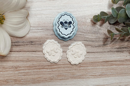 Clay Earring Cutter STL Bee Scalloped Frame Full Press Polymer Clay Cutter Sharp Edge for Handmade Earrings Boutique Jewelry