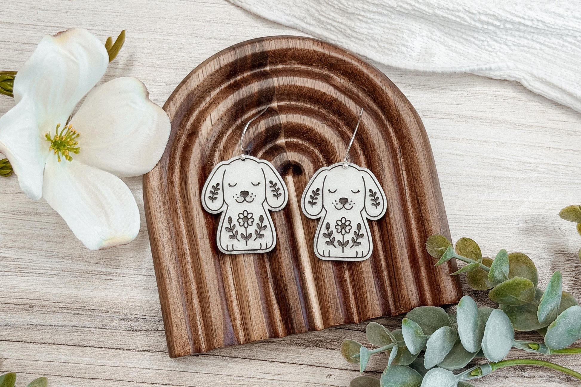 Laser Cut Earring SVG Woodland Deer Fawn Cottagecore Folk Art Dangle Earrings Includes Large and Small Sizes for Boutique Jewelry