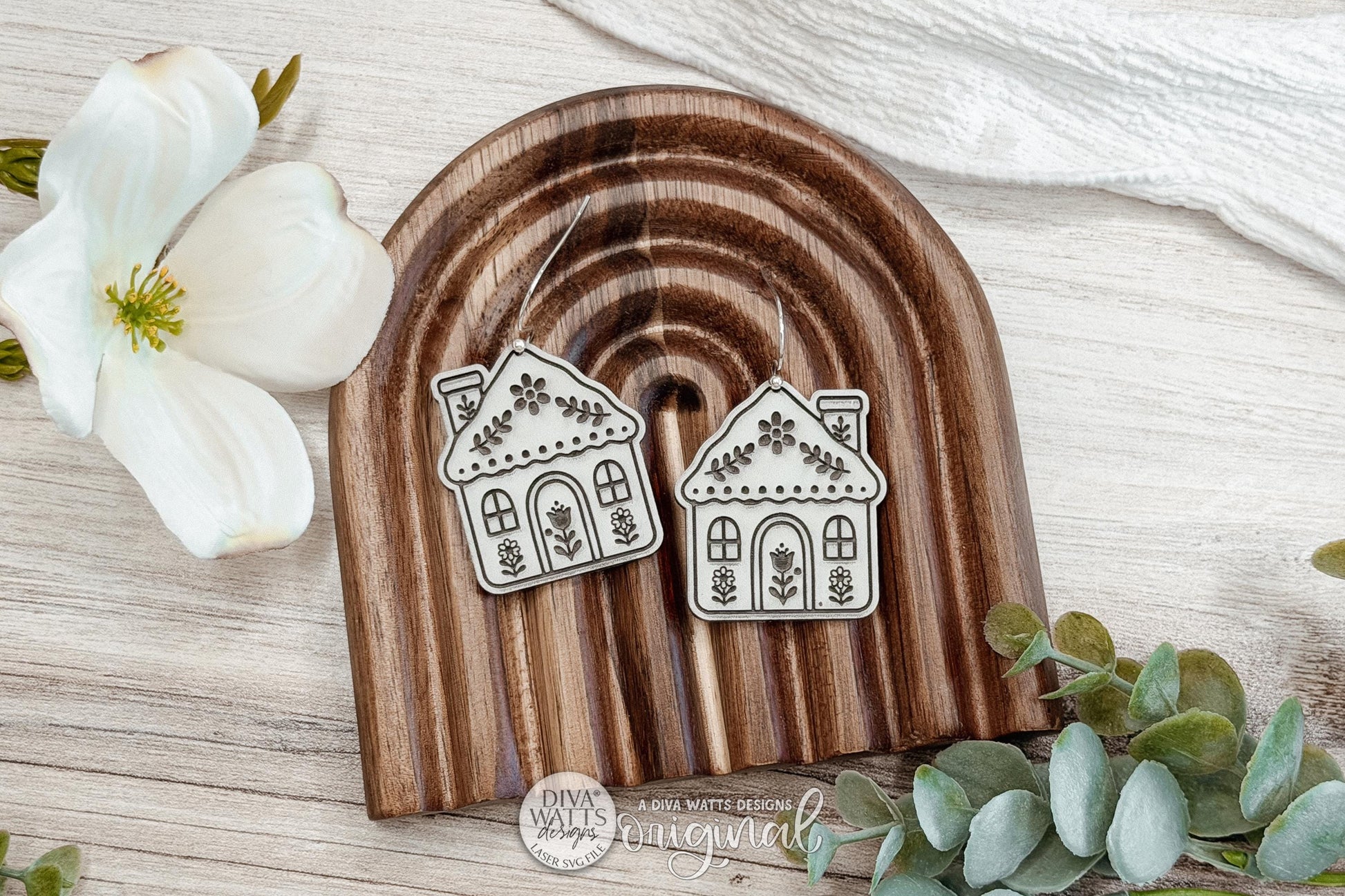 Digital SVG File for Laser Cut Cozy Cottage House Dangle Earrings — Instant Download for Glowforge and xTool, Boutique-Style Cottagecore Earring Design Featuring a Whimsical Floral Cottage House Perfect for Handmade Jewelry Collections.