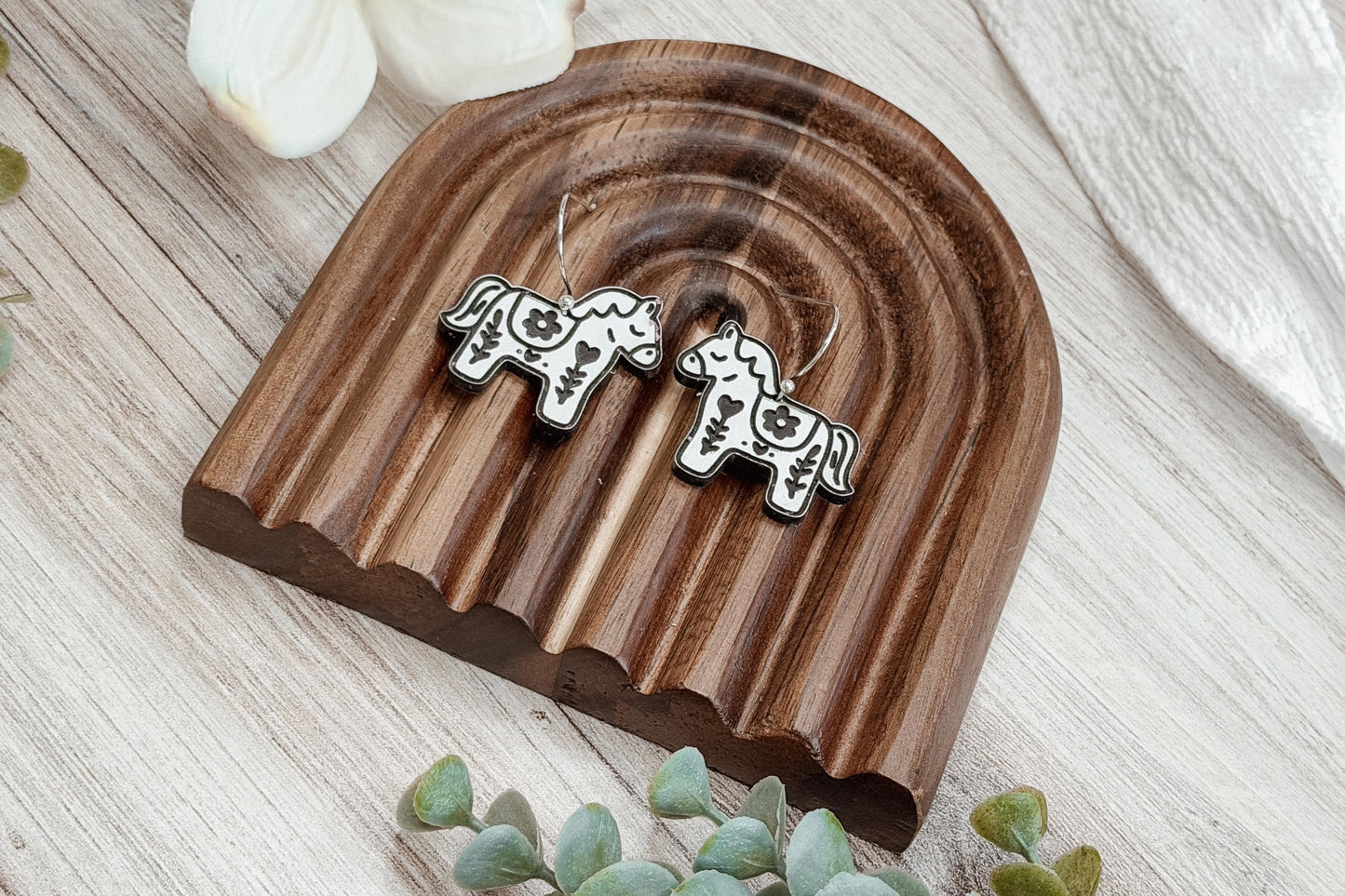 Laser Cut Earring SVG Folk Art Horse Cottagecore Floral Pony Dangle Design for Boutique Handmade Earring Sellers and Western Gifts