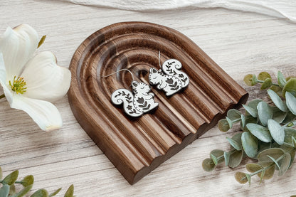 Laser Cut Earring SVG Folk Art Squirrel Cottagecore Woodland Animal Dangle Design for Boutique Handmade Earring Sellers