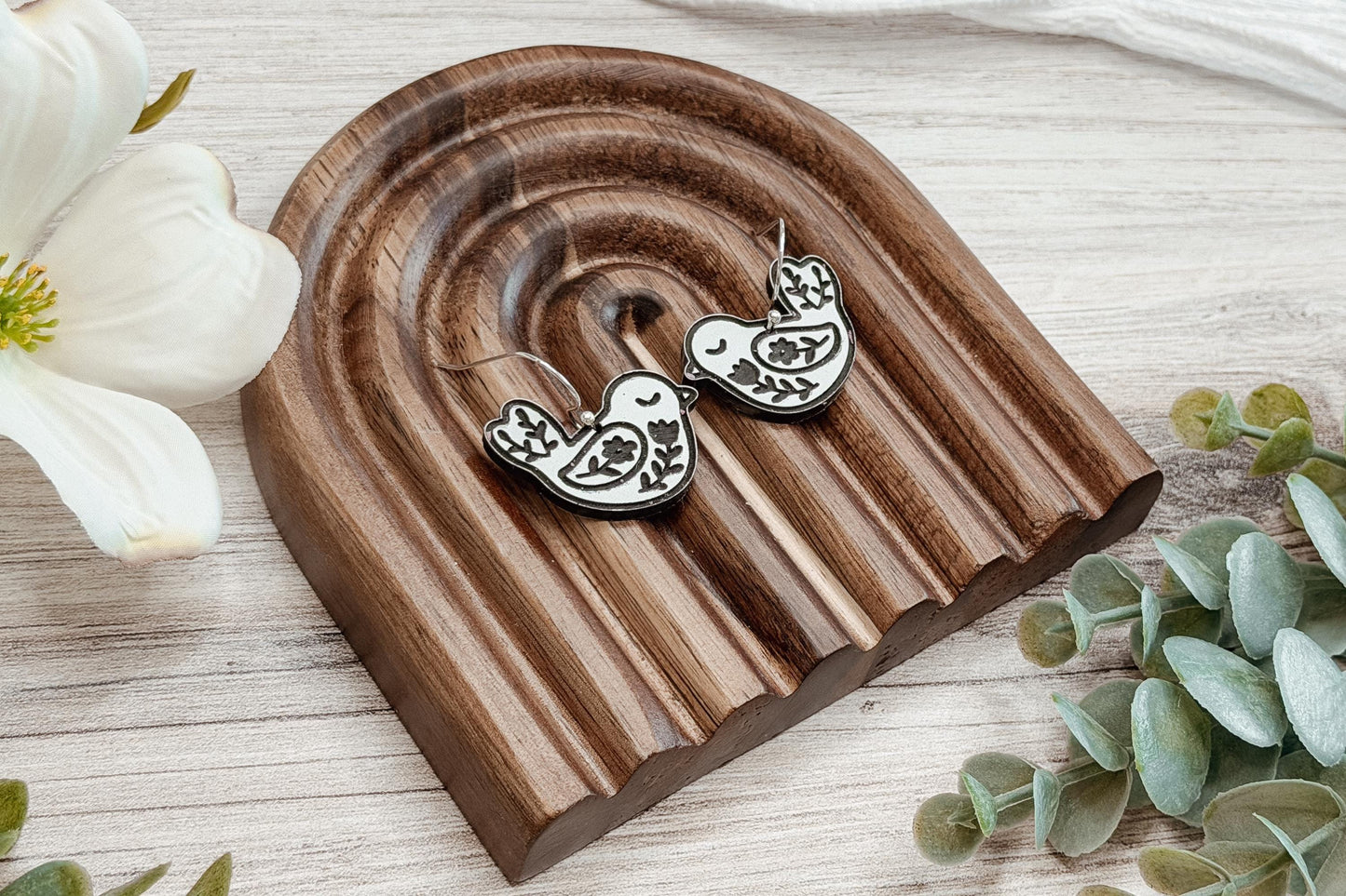 Laser Cut Earring SVG Folk Art Bird Cottagecore Floral Songbird Dangle Design for Boutique Handmade Earring Sellers and Makers