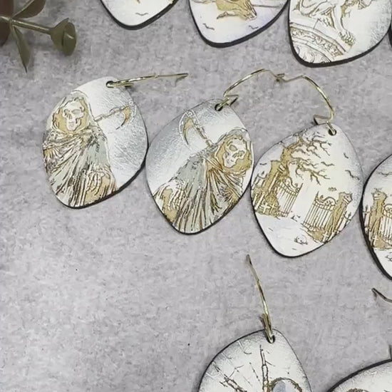 Halloween Earring Bundle, Cute Halloween Earrings SVG Bundle, Spooky Halloween Earrings for Glowforge svg, Xtool Earring svg 10 Designs