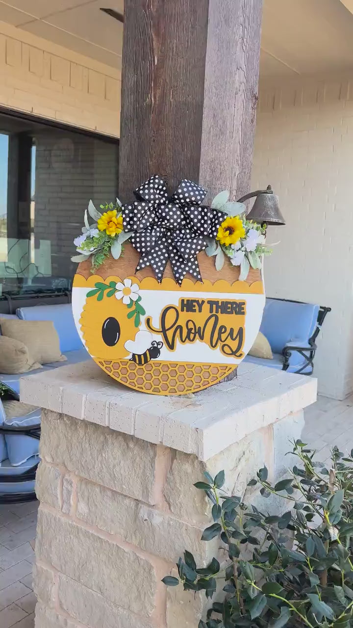 Hey There Honey SVG, Bee Door Hanger Laser Cut File, Beehive Round Sign, Farmhouse Porch Decor, Honeycomb Layered Sign, Glowforge xTool File