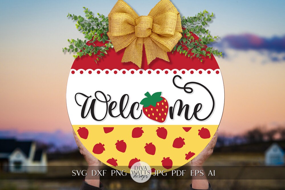 Welcome SVG Strawberrry Round Design svg Summer Door Hanger svg Strawberries SVG for Porch sign Porch decor svg Summer svg Summer cricut svg